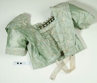 Archived Images\H_numbers\H1-H500\H149.02.jpg; H149.1-2; ladies' morning dress; dress, ladies'